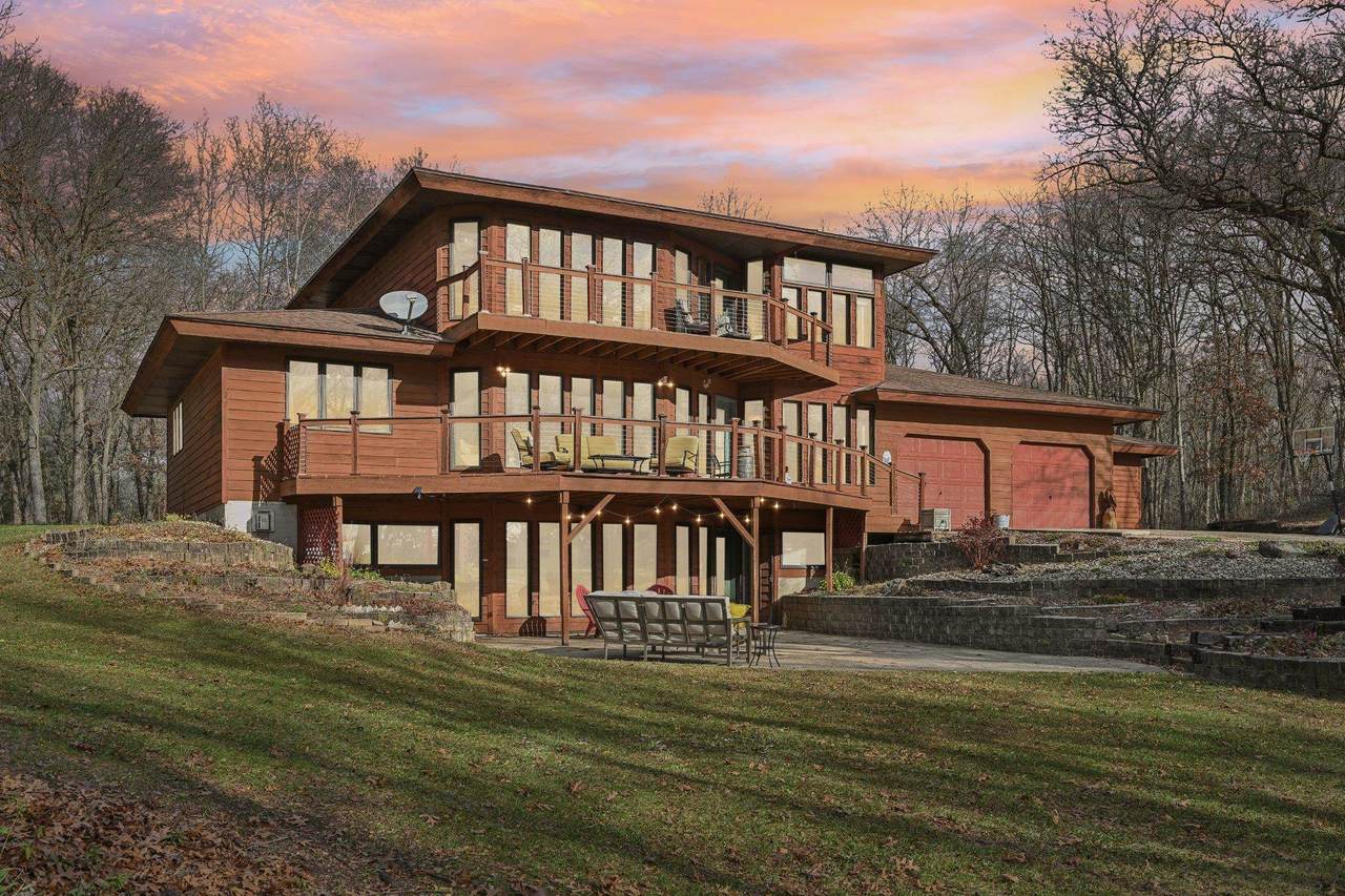 7540 Highway 14 - Photo 1