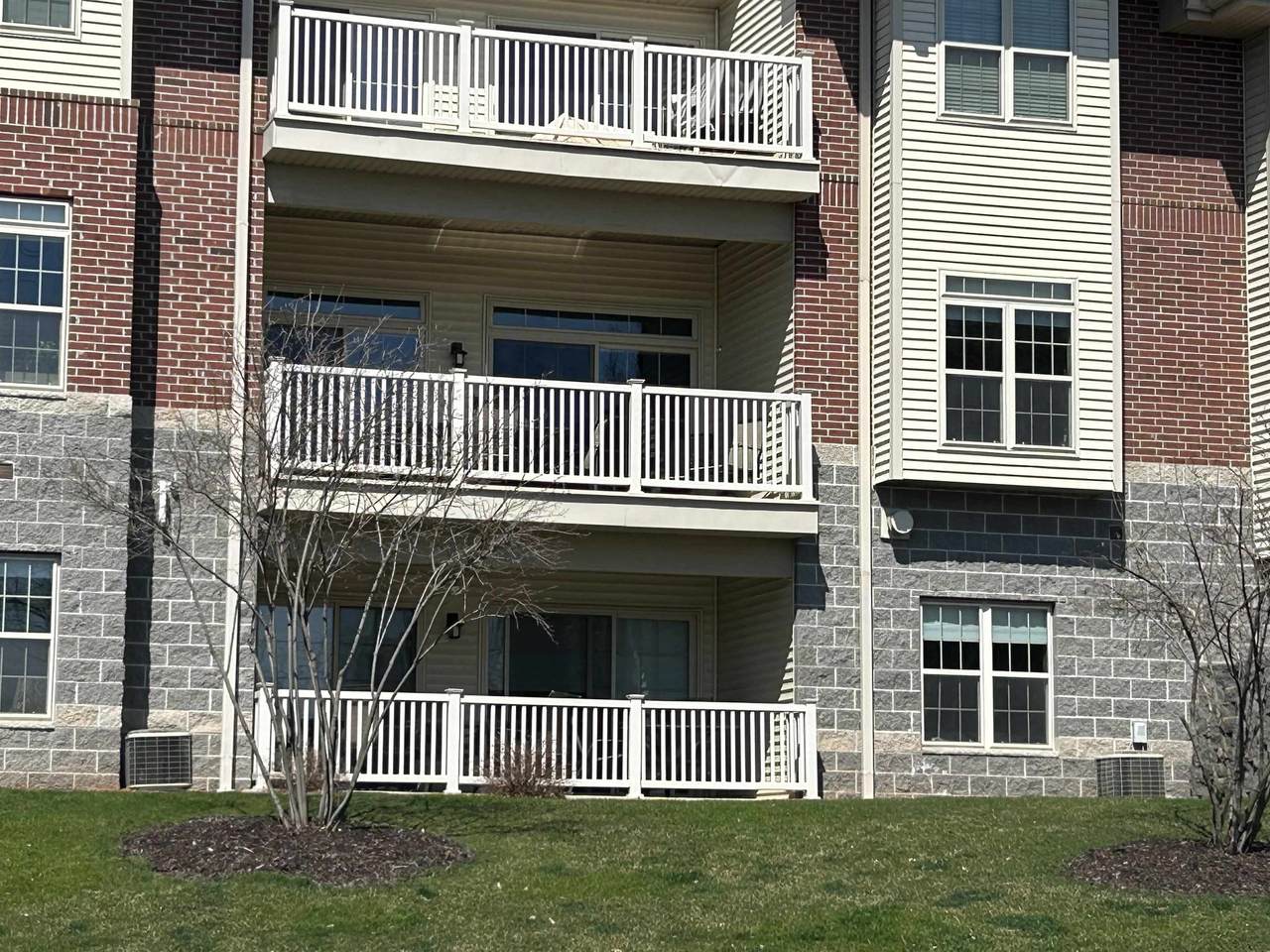 670 Lake Avenue - Photo 1