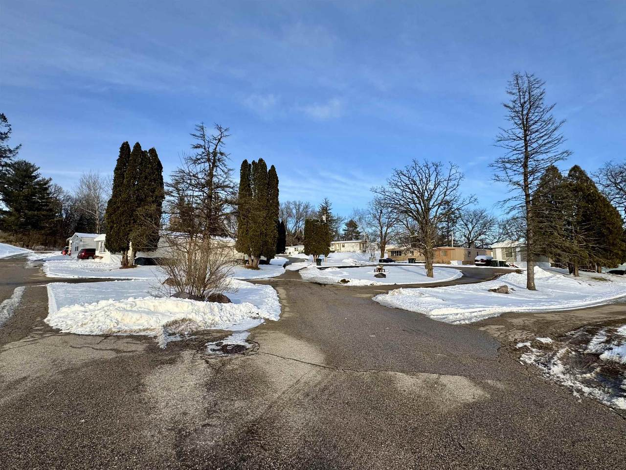 24 Bancroft Drive - Photo 1