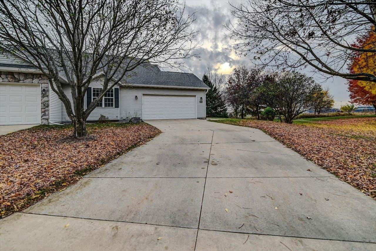 3002 Edmonton Drive - Photo 1