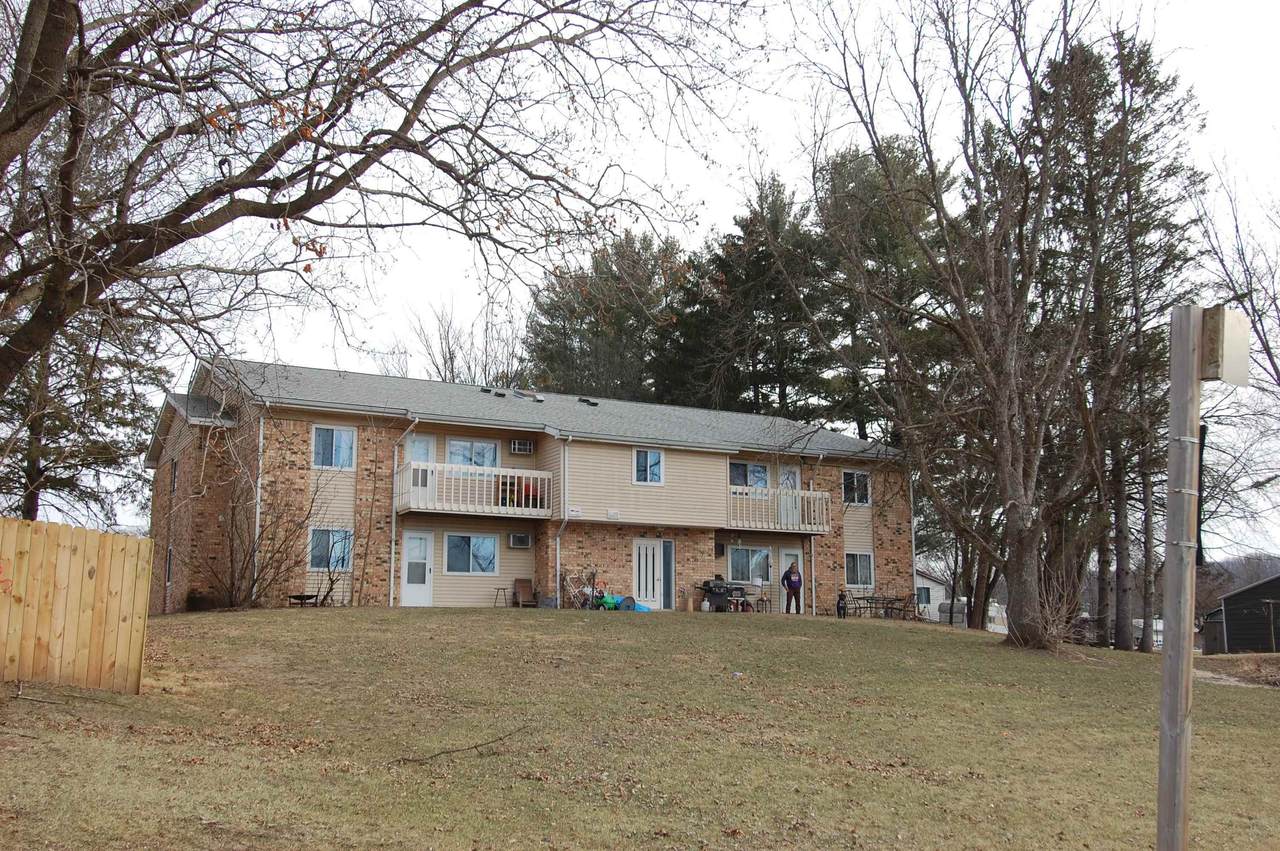 415 Gold St Street - Photo 1