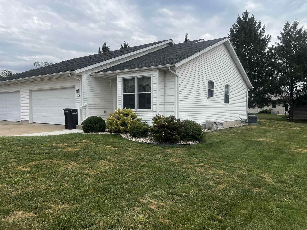 604 1st Street - Photo 1