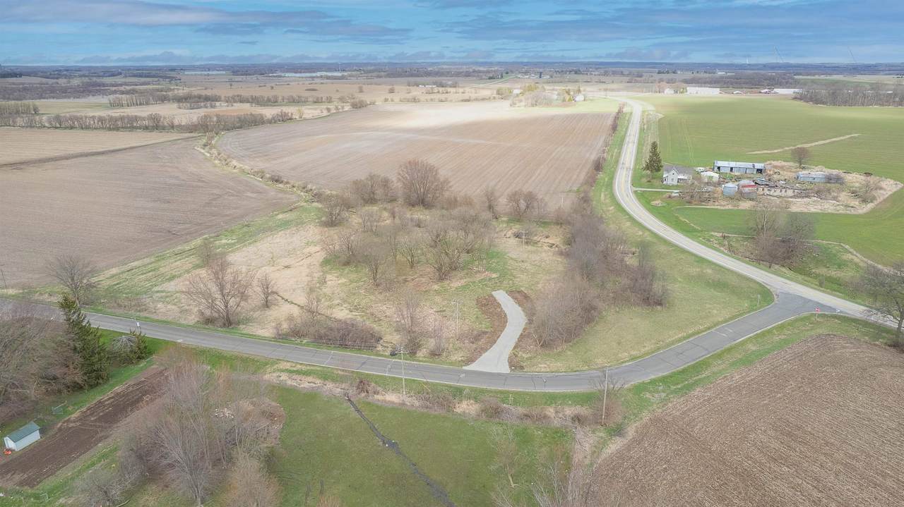 N2608 Maiden Lane Road - Photo 1
