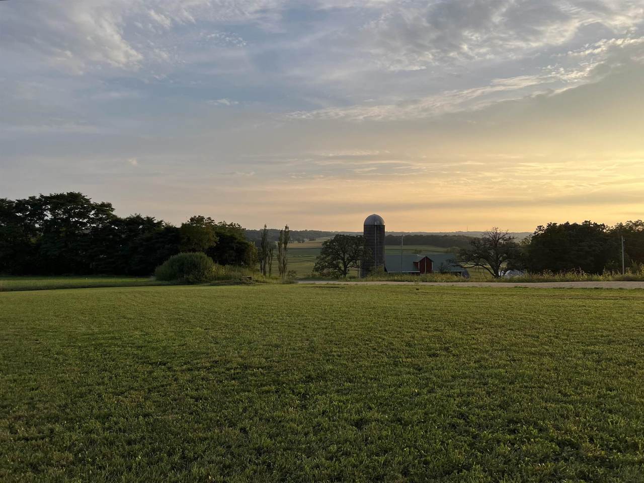 N6828 Karls Lane - Photo 1