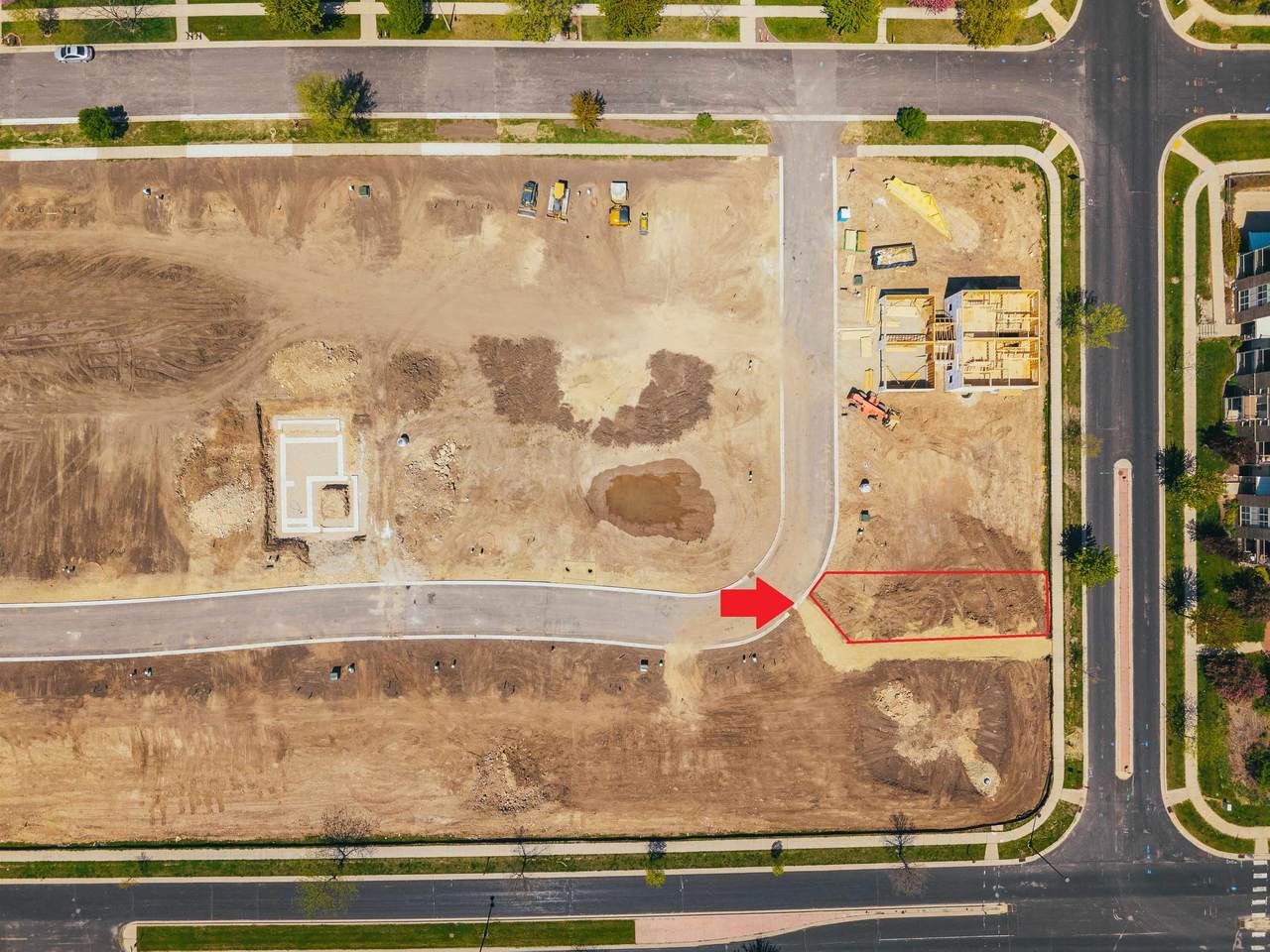 2803 Crinkle Root Drive - Photo 1