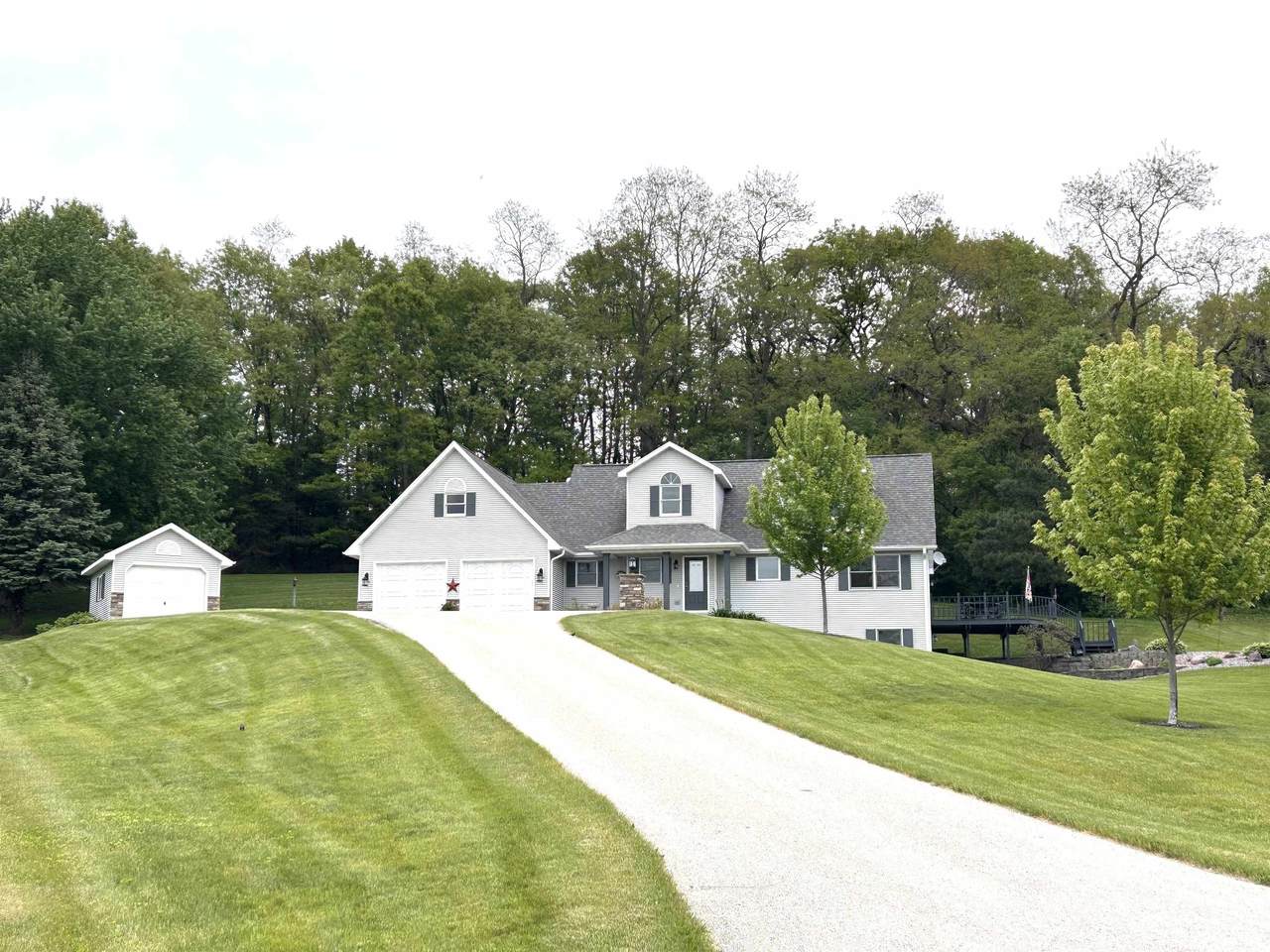 12541 Fleetwood Road - Photo 1