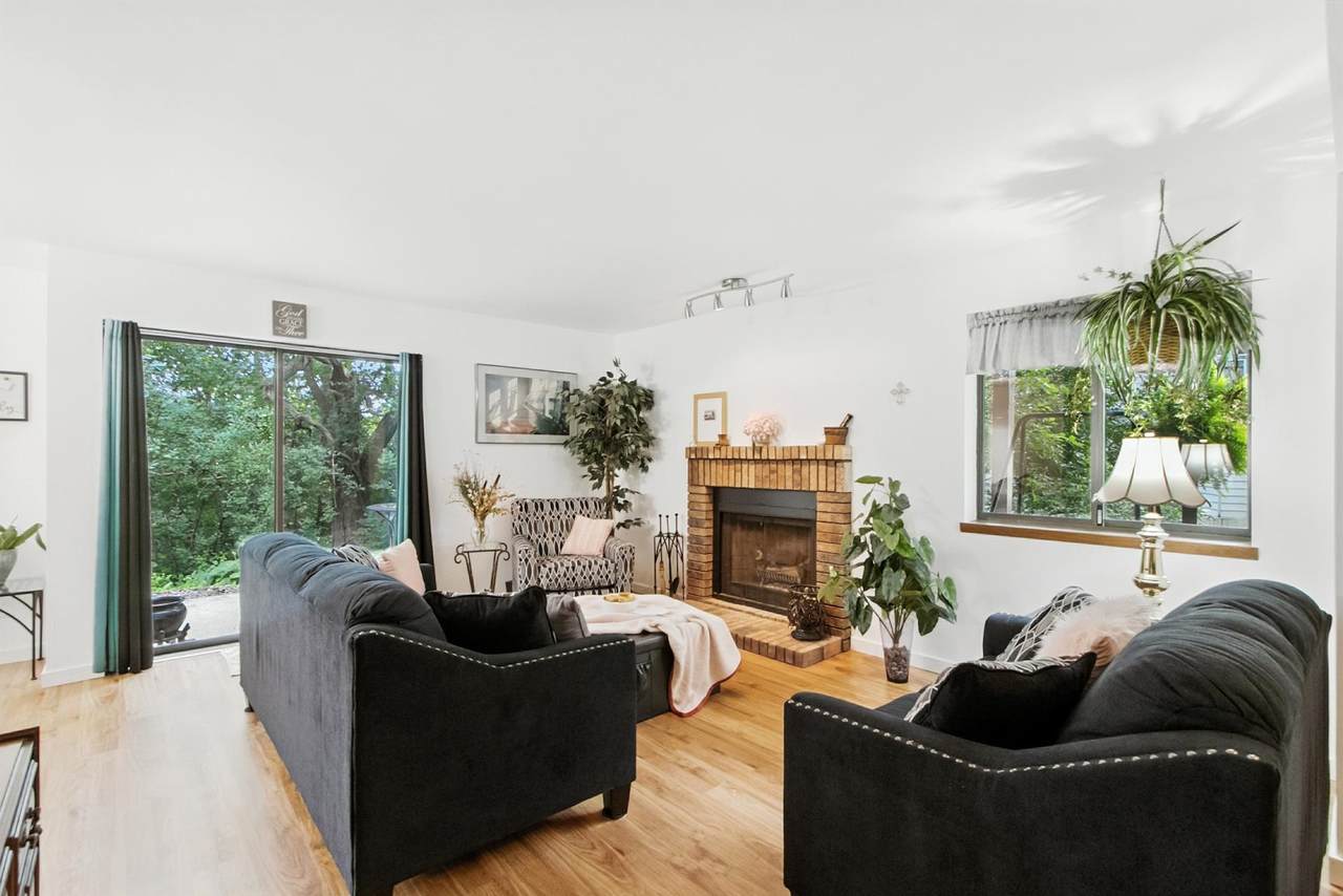 4465 Crescent Road - Photo 1