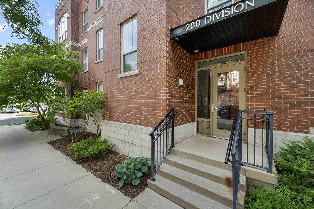 280 Division Street - Photo 1