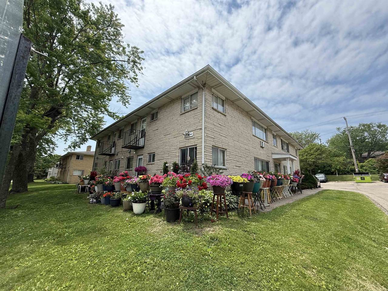 2342 Allied Drive - Photo 1