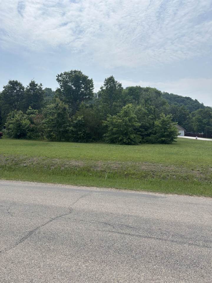 113 Windsong Court - Photo 1