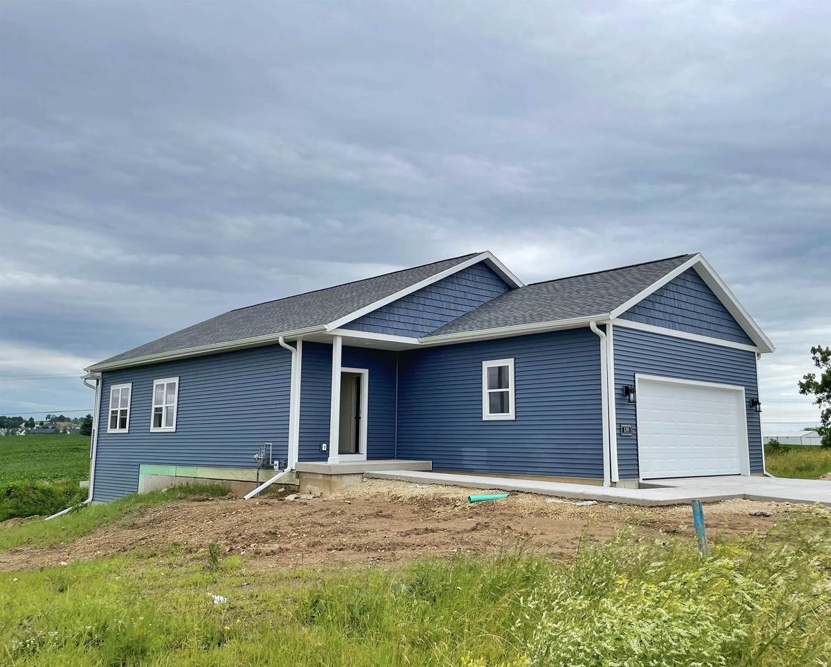 1232 Tivoli Circle - Photo 1
