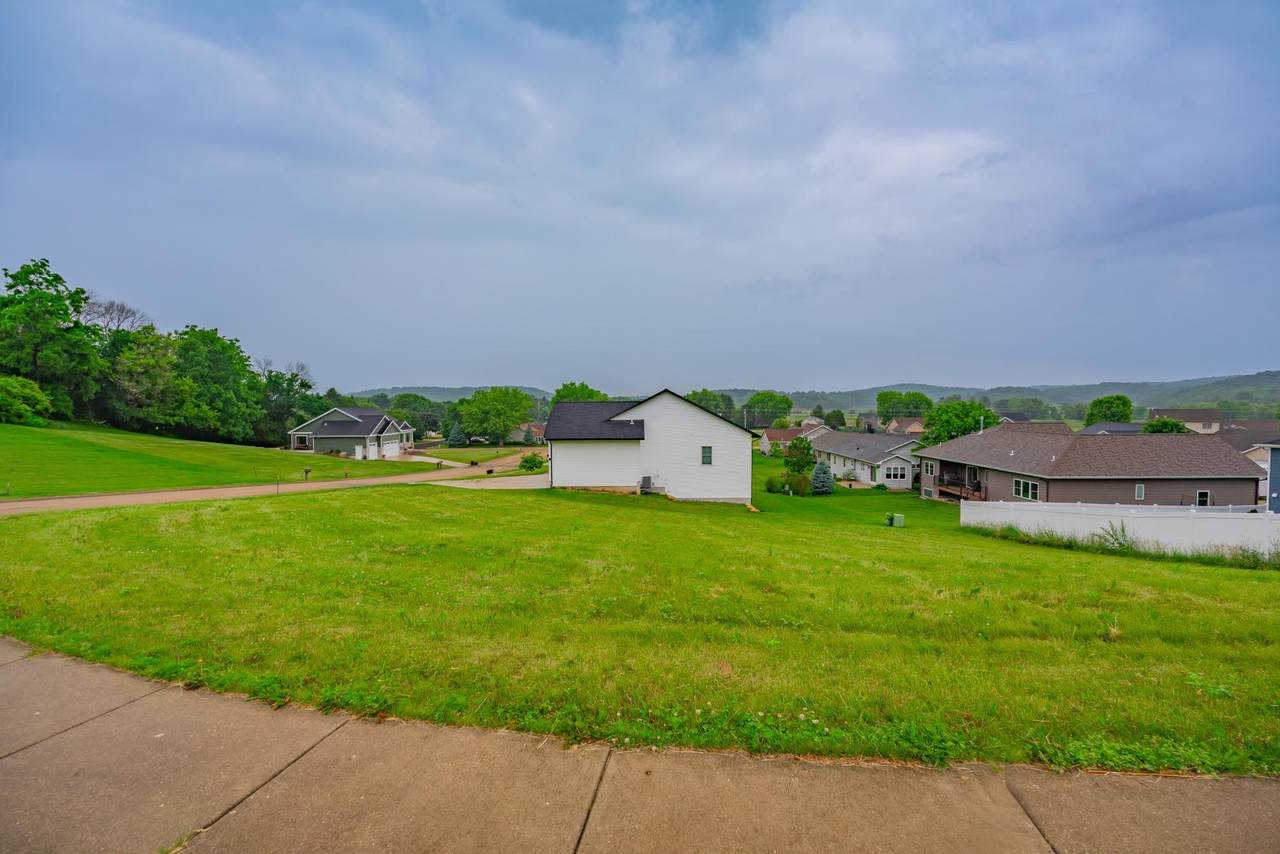 1225 Ripp Drive - Photo 1