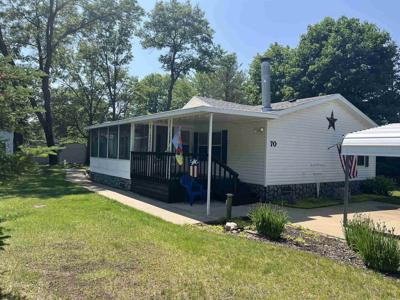 1870 County Road F - Photo 1