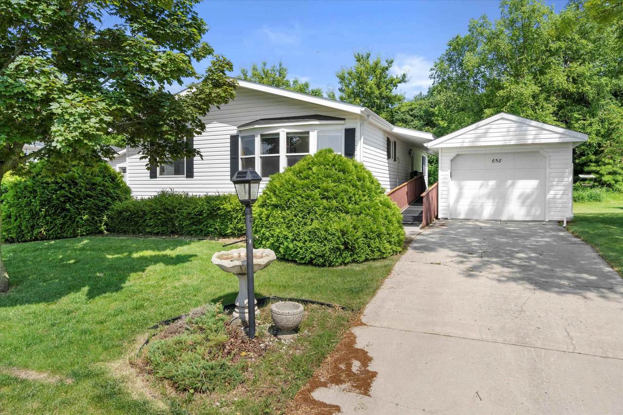 658 Park Ridge Road - Photo 1