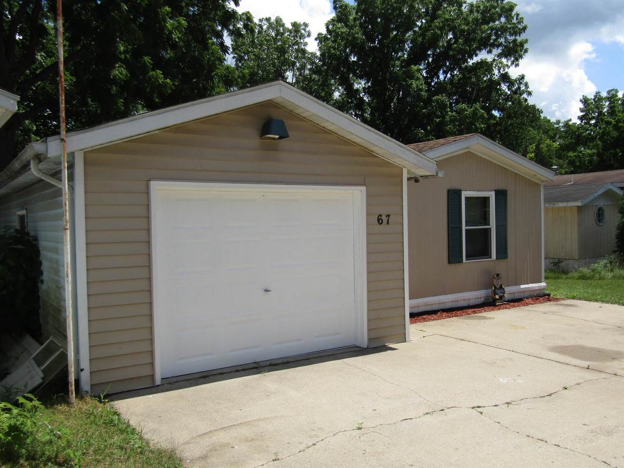 https://bt-photos.global.ssl.fastly.net/madison/1280_boomver_1_2003340-2.jpg