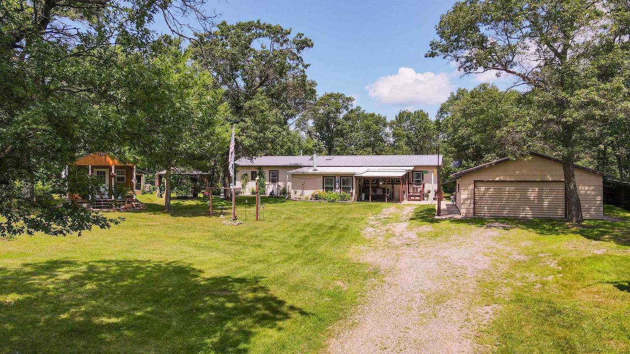 976 Blackhawk Court - Photo 1