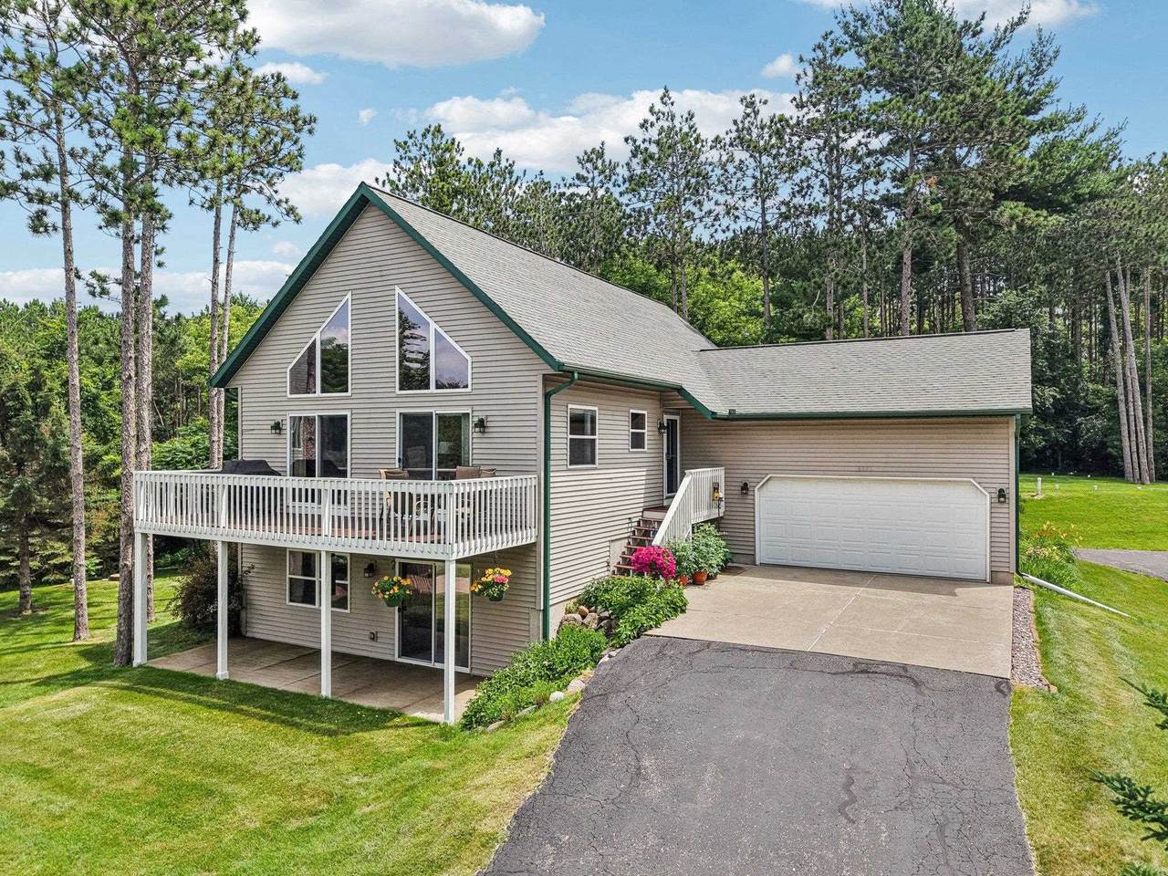 N6106 Fox Glen Road - Photo 1