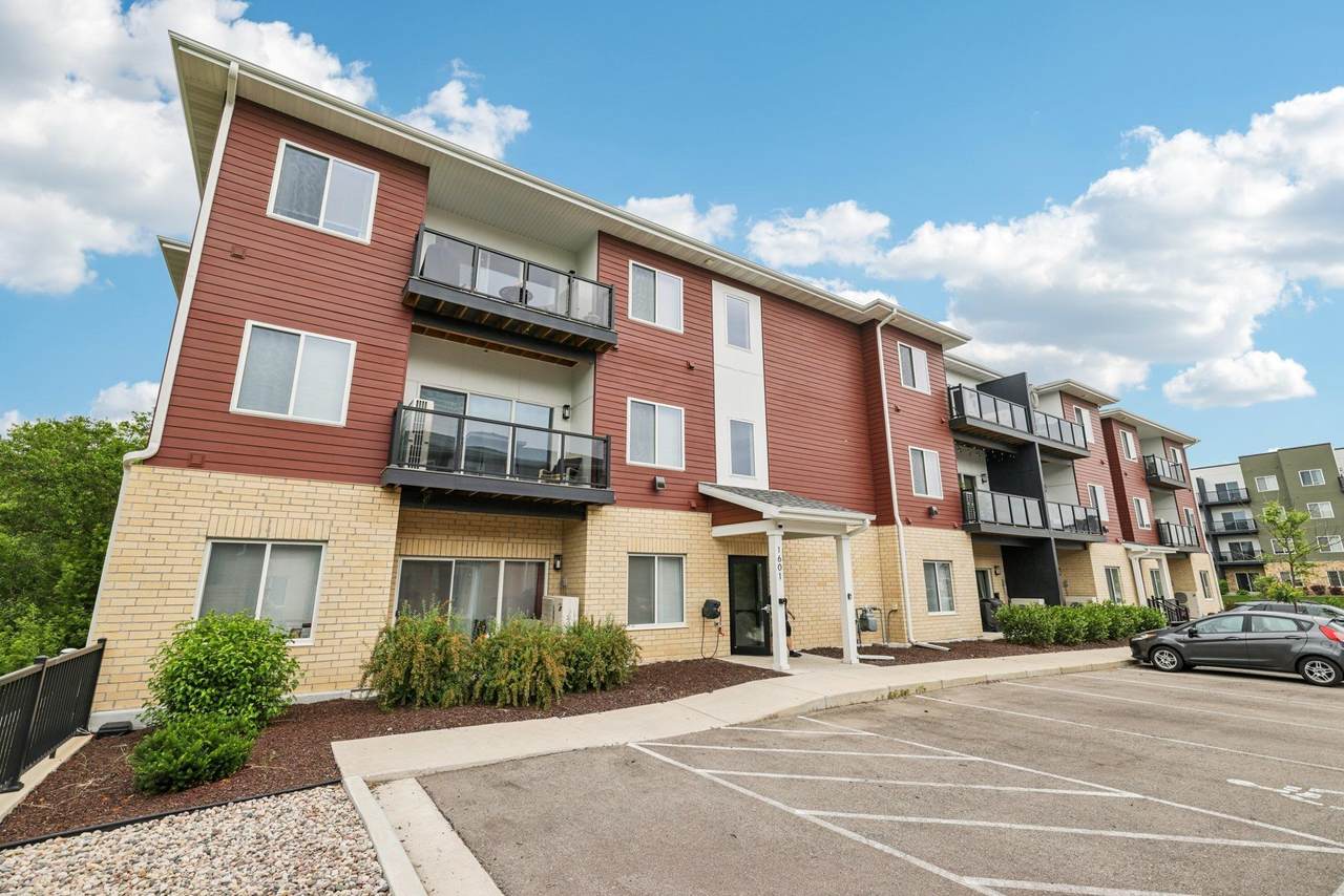 1601 Windsor Avenue - Photo 1