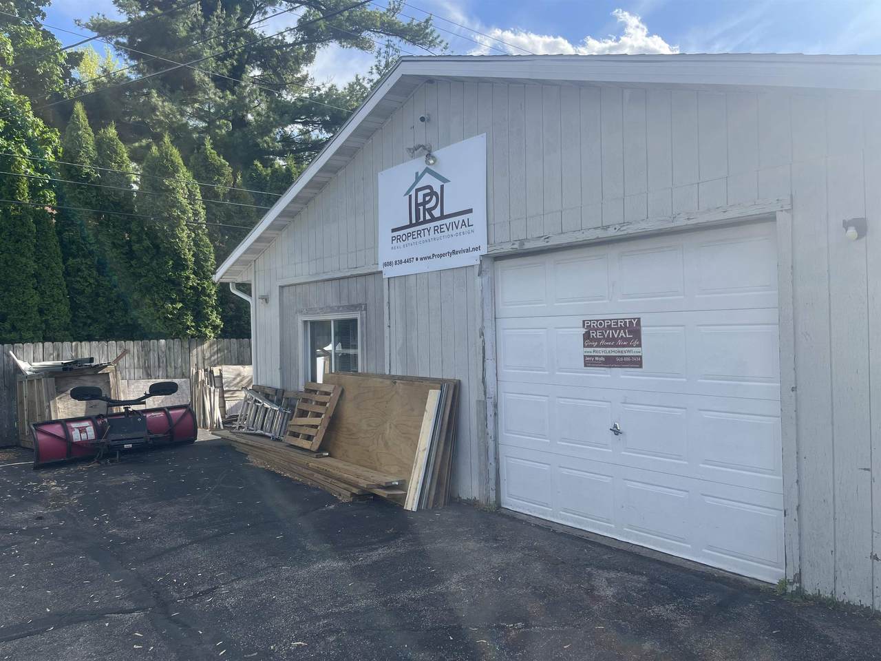 4211 Beltline Hwy - Photo 1