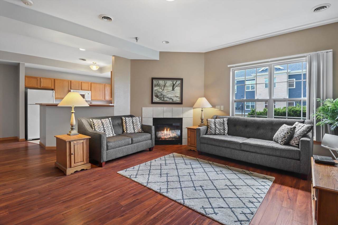 2998 Triumph Drive - Photo 1
