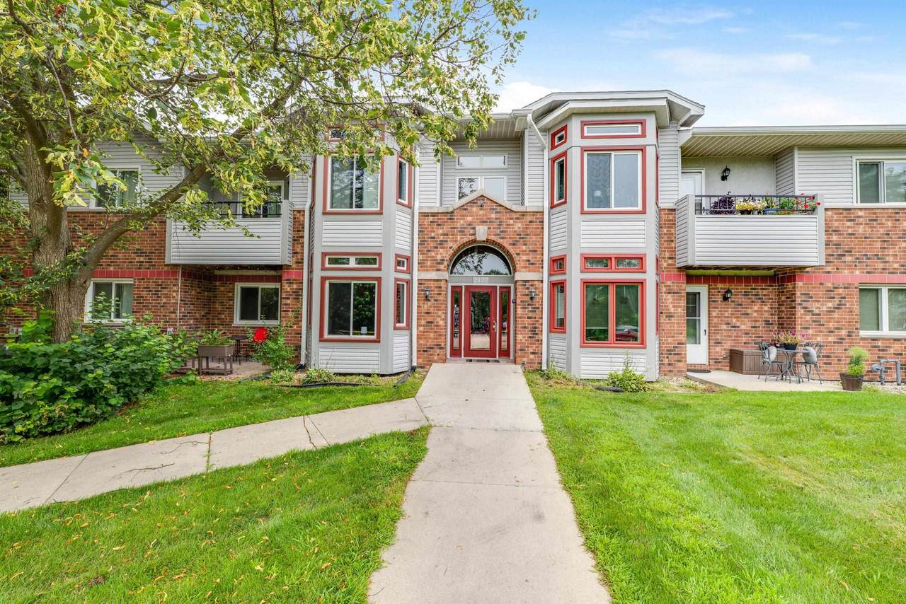 2127 Luann Lane - Photo 1