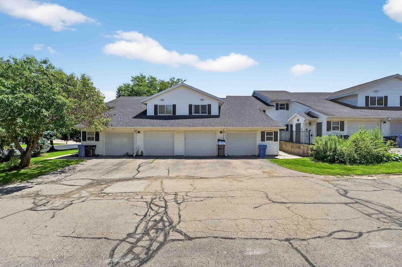 2954 King James Way - Photo 1
