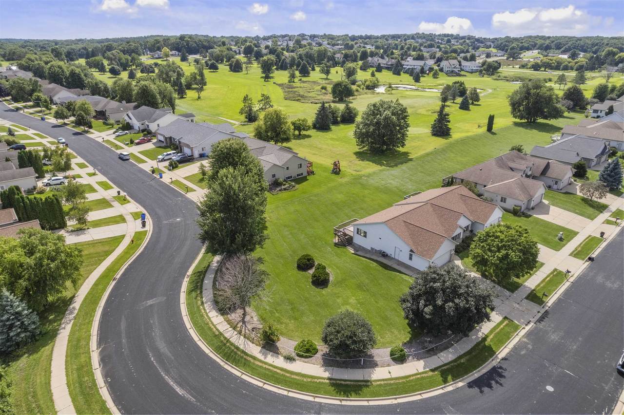 402 Concord Drive - Photo 1