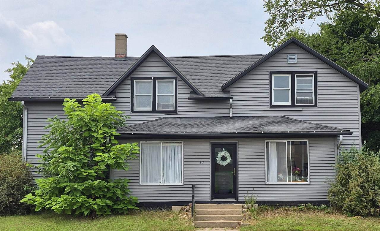 617 Hollister Avenue - Photo 1
