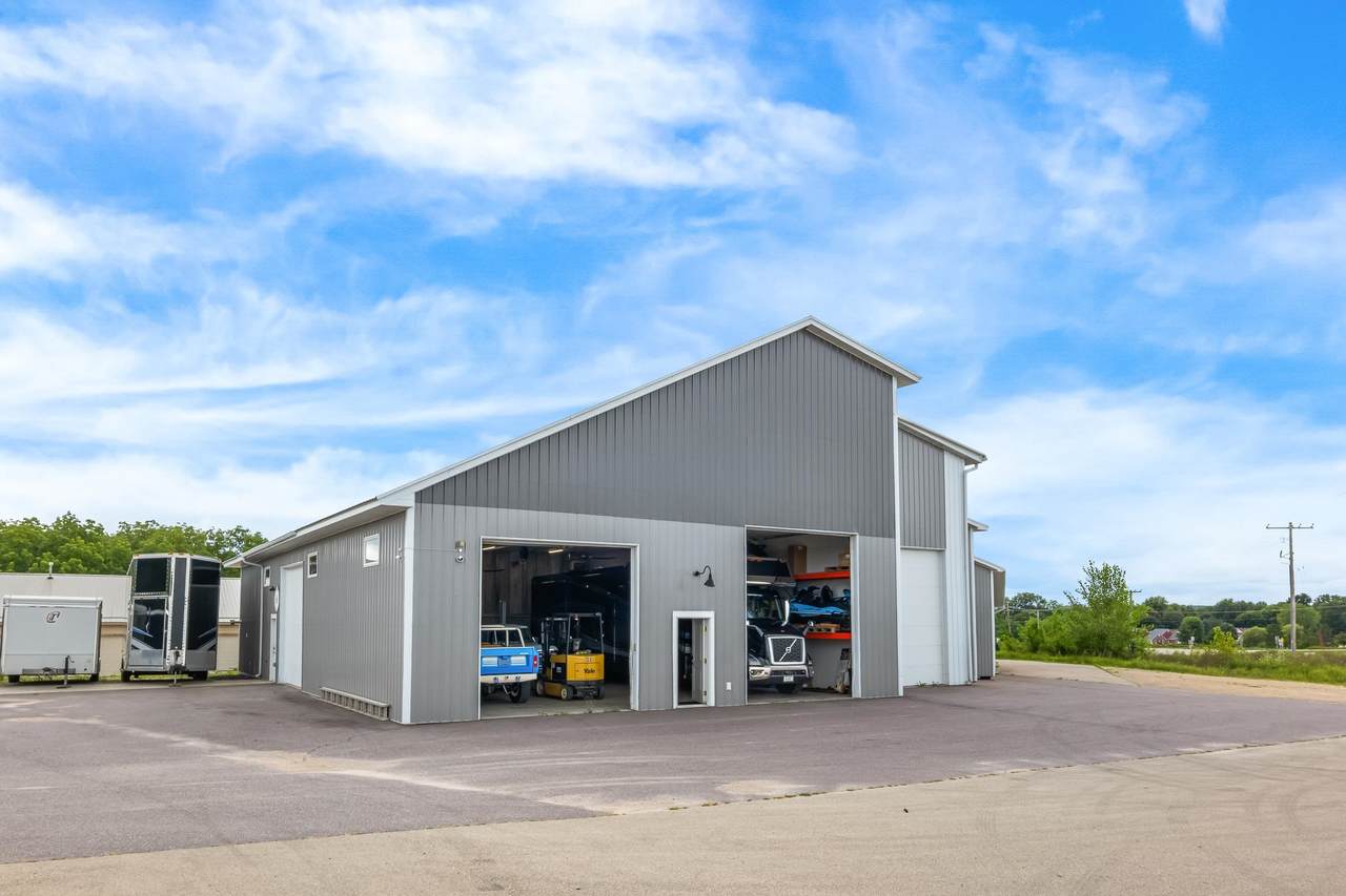 W1726 North Street - Photo 1