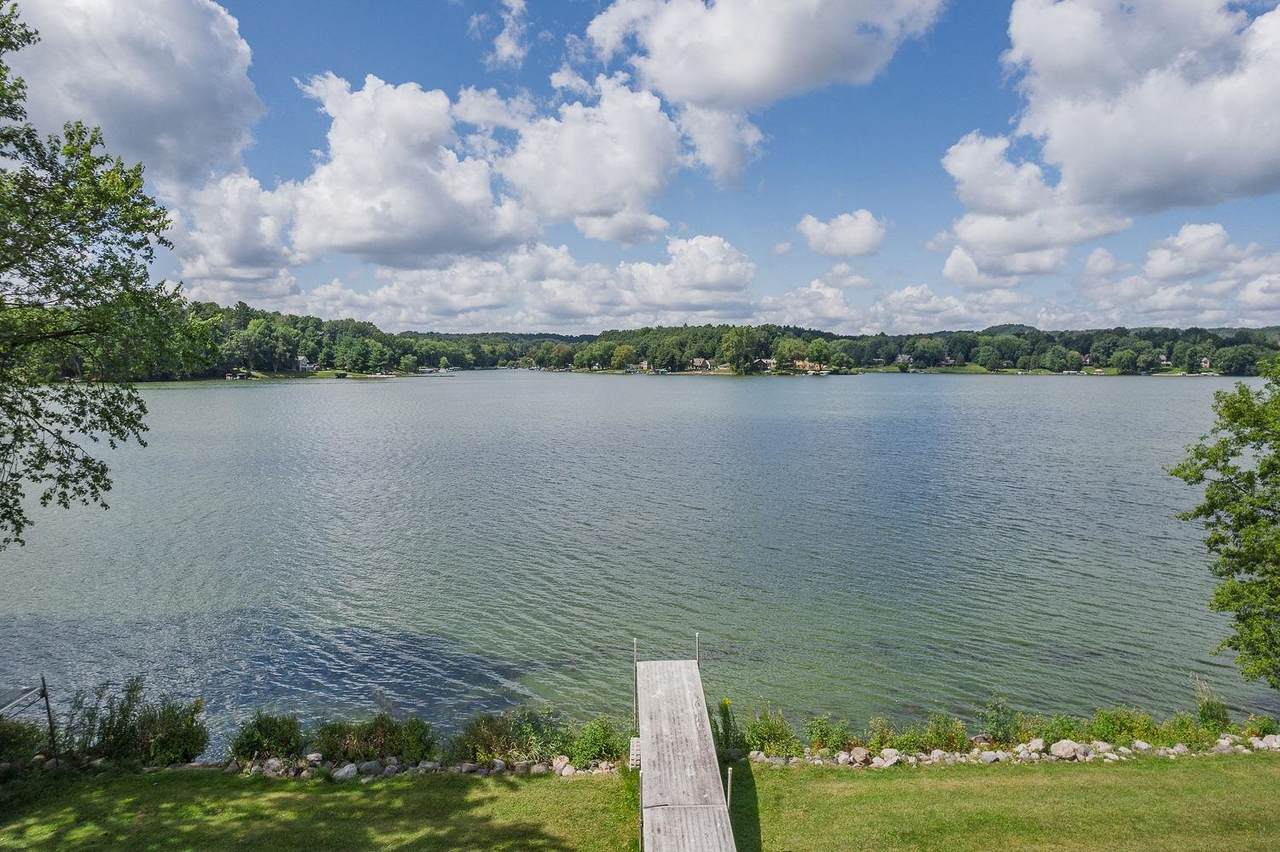 S1281 Cardinal Court - Photo 1