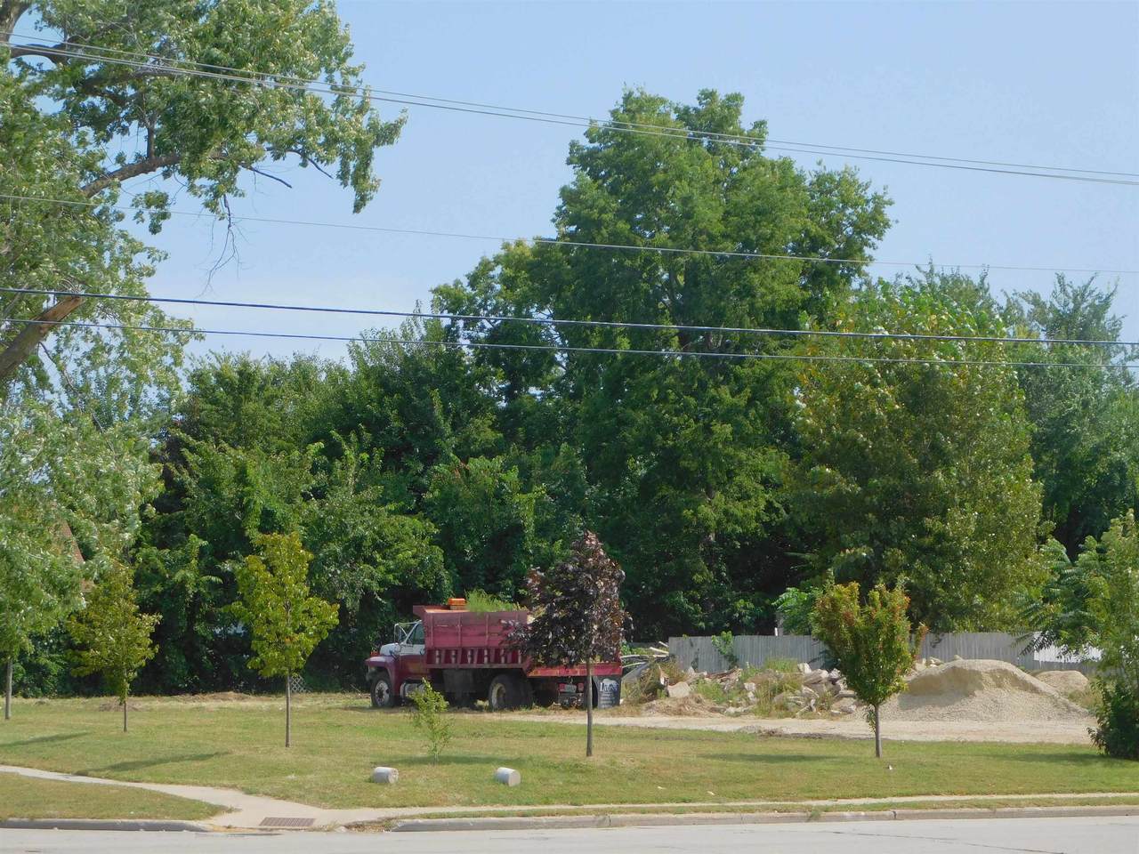 https://bt-photos.global.ssl.fastly.net/madison/1280_boomver_1_2008272-2.jpg