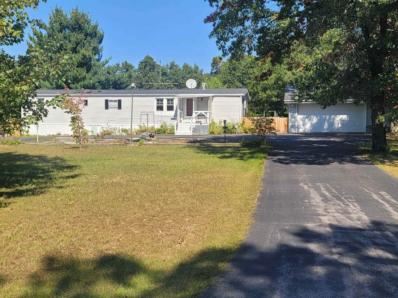 292 Ember Drive - Photo 1