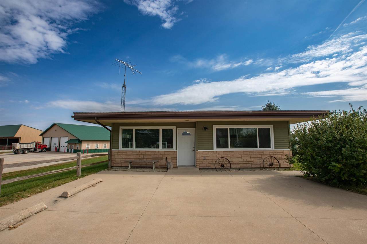 308 Dale Drive - Photo 1