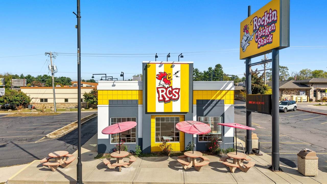 31 Wisconsin Dells Parkway - Photo 1