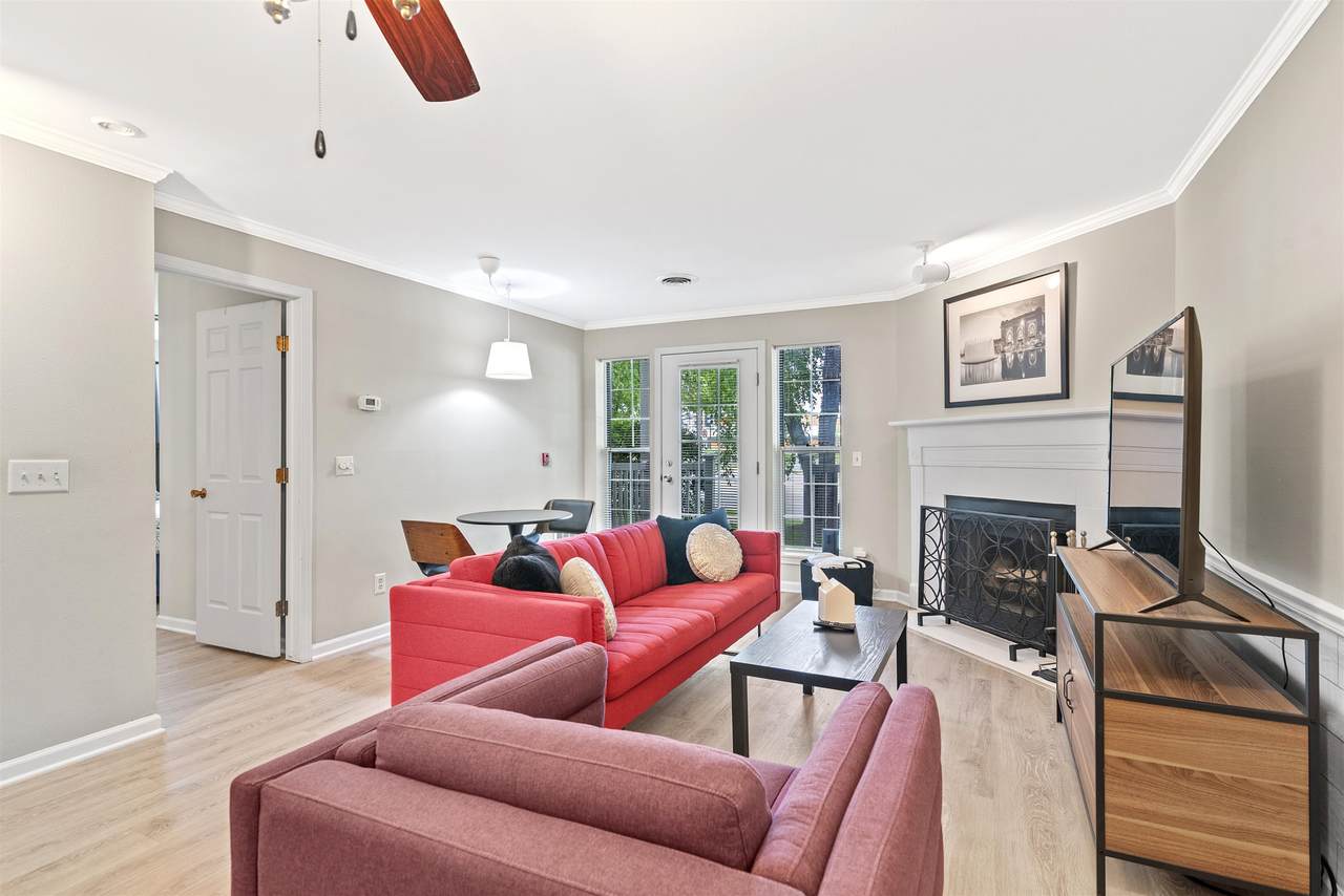 2 Captains Court - Photo 1