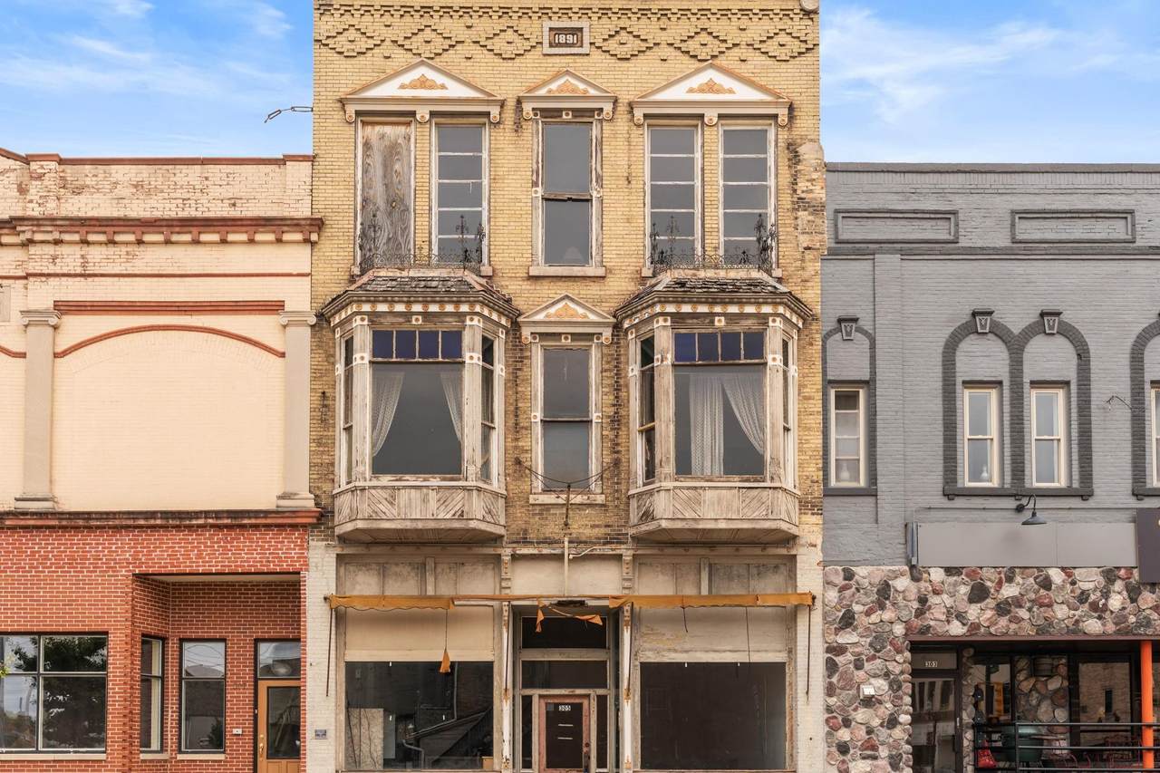 305 Dewitt Street - Photo 1