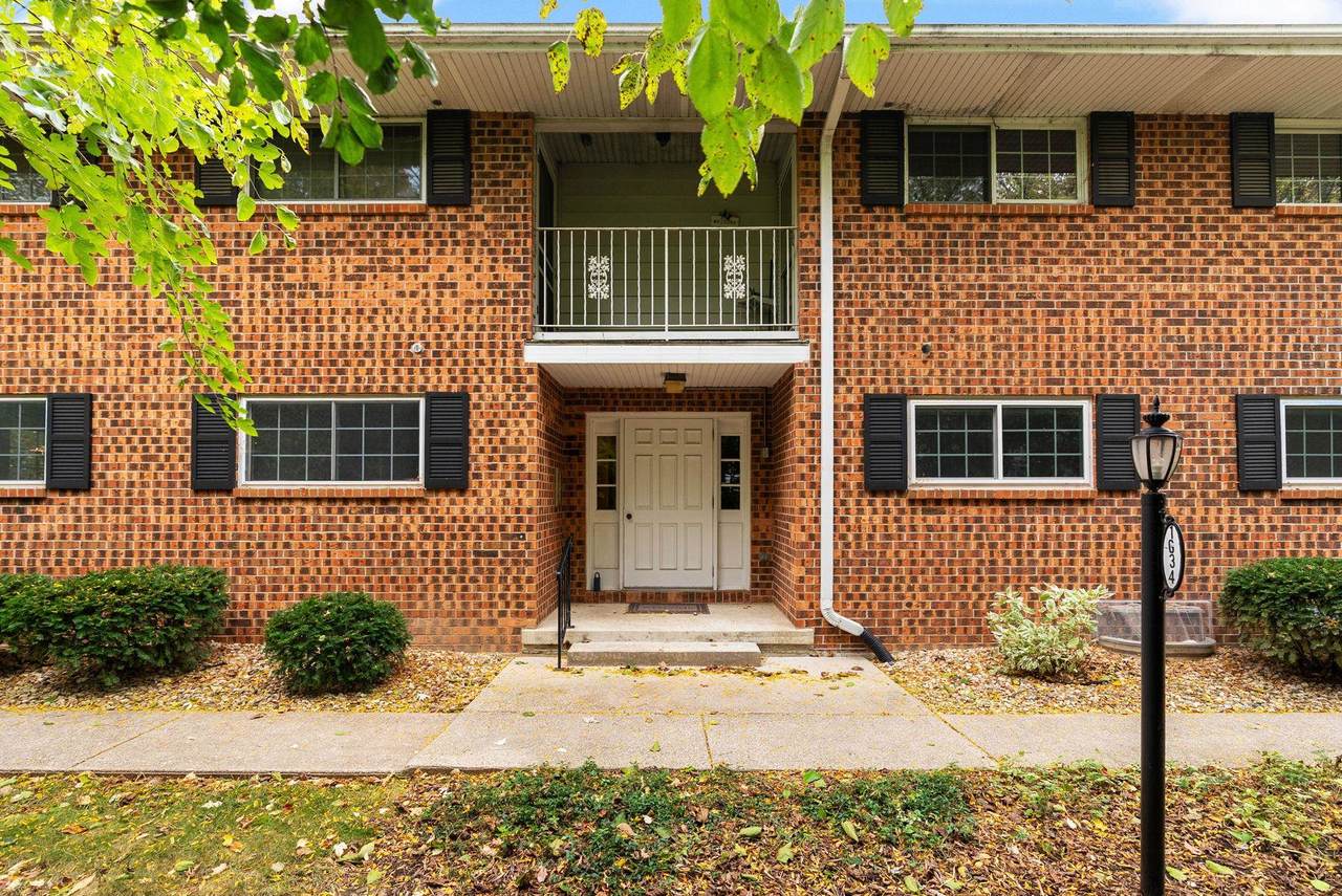 1634 Norman Way - Photo 1