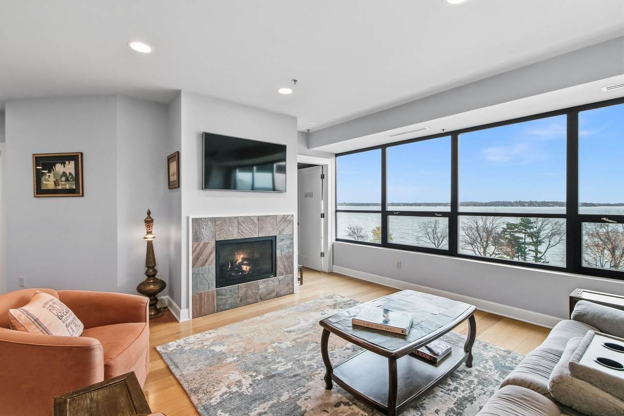 137 Wilson Street - Photo 1