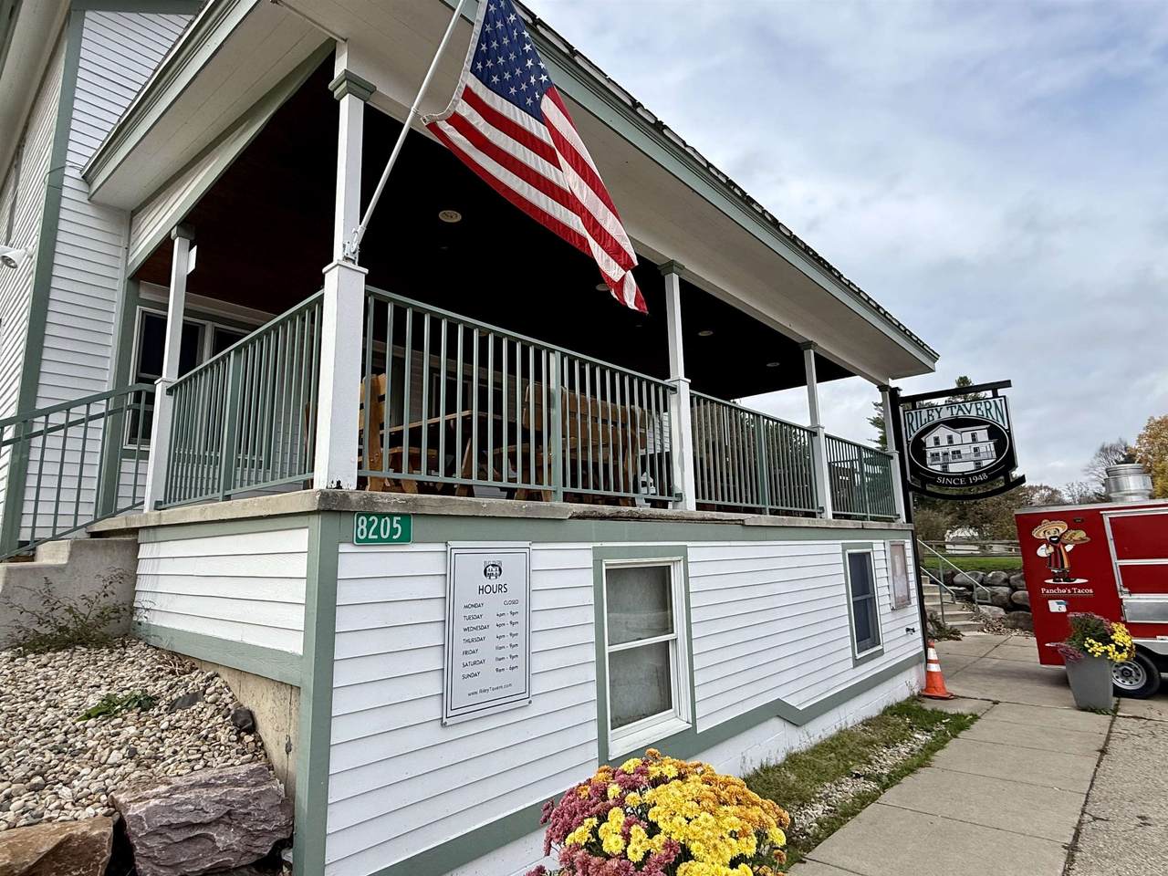 8205 Klevenville Riley Road - Photo 1