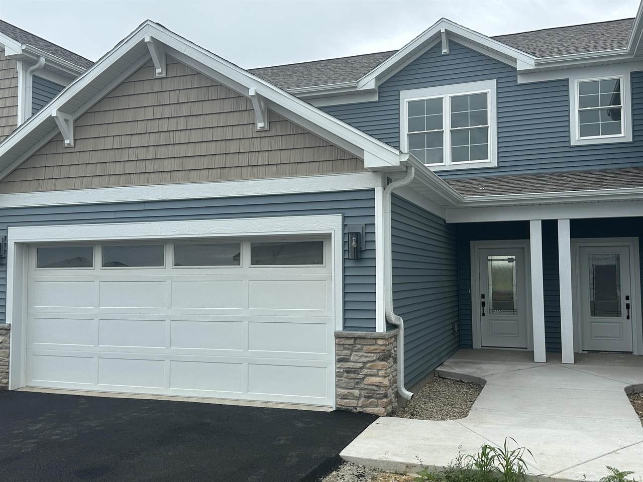 3164 Bartells Dr Drive - Photo 1