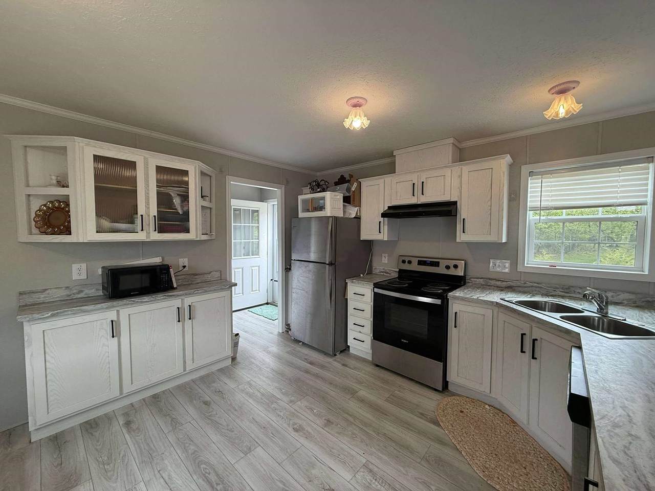 1870 County Road F - Photo 1