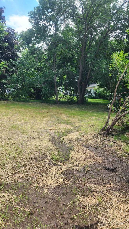 502 Phillips Boulevard - Photo 1