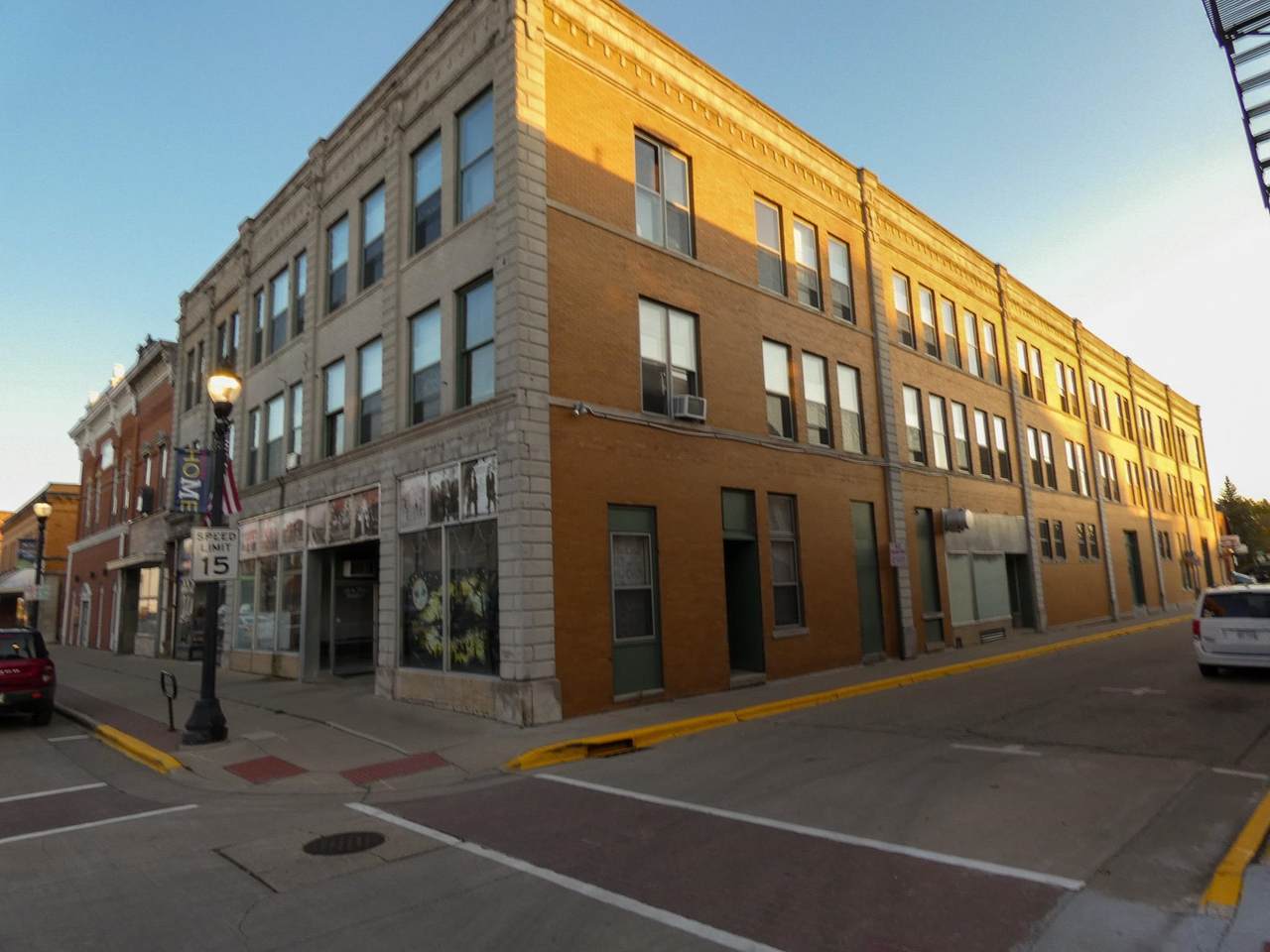 15 Main Street - Photo 1