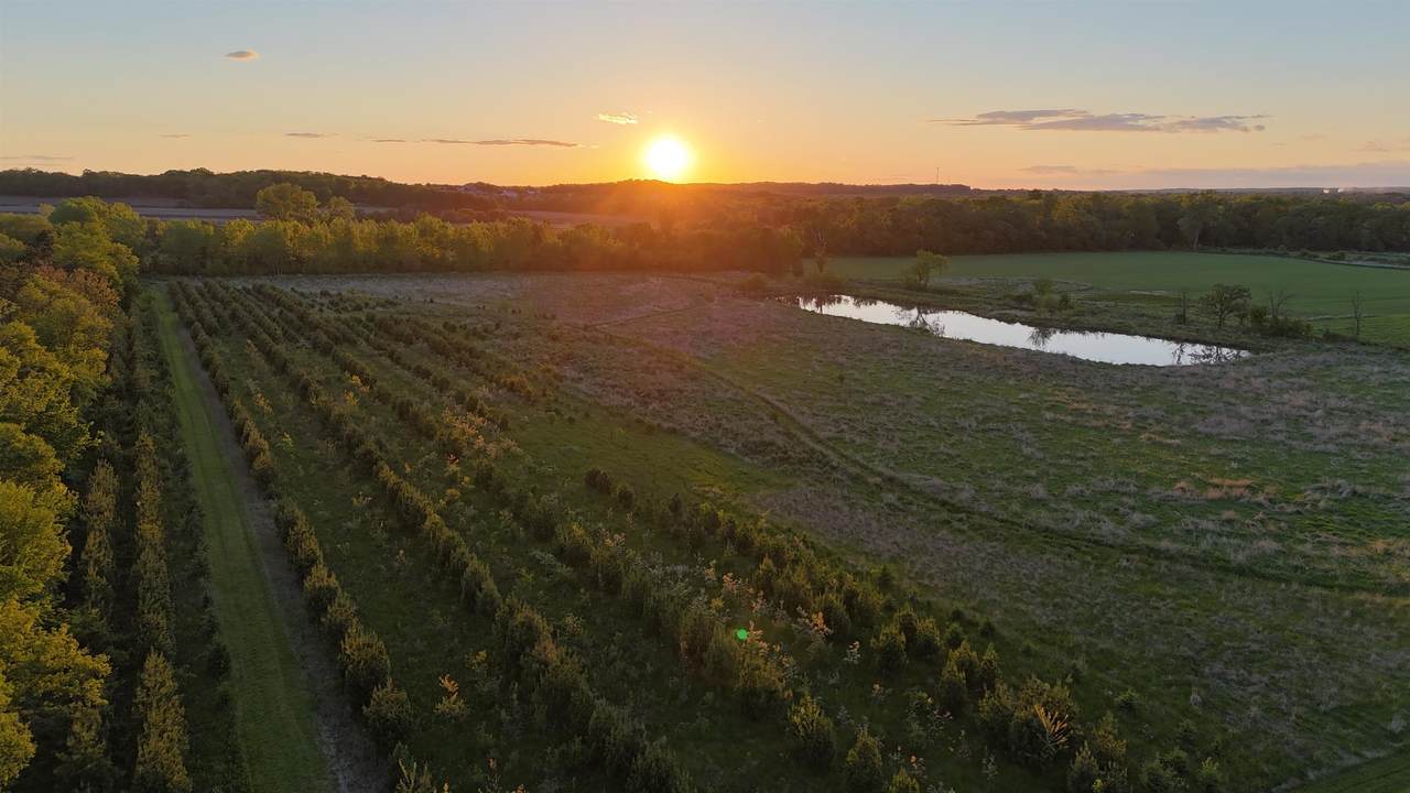 000 County Hwy D - Photo 1