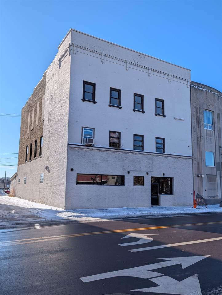 234 1/2 Wisconsin Street - Photo 1