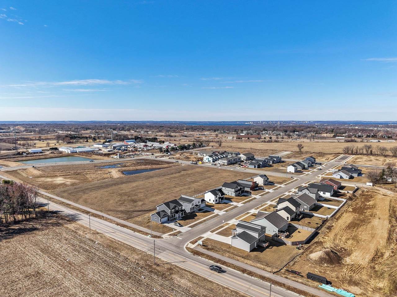 5801 Bridle Way - Photo 1