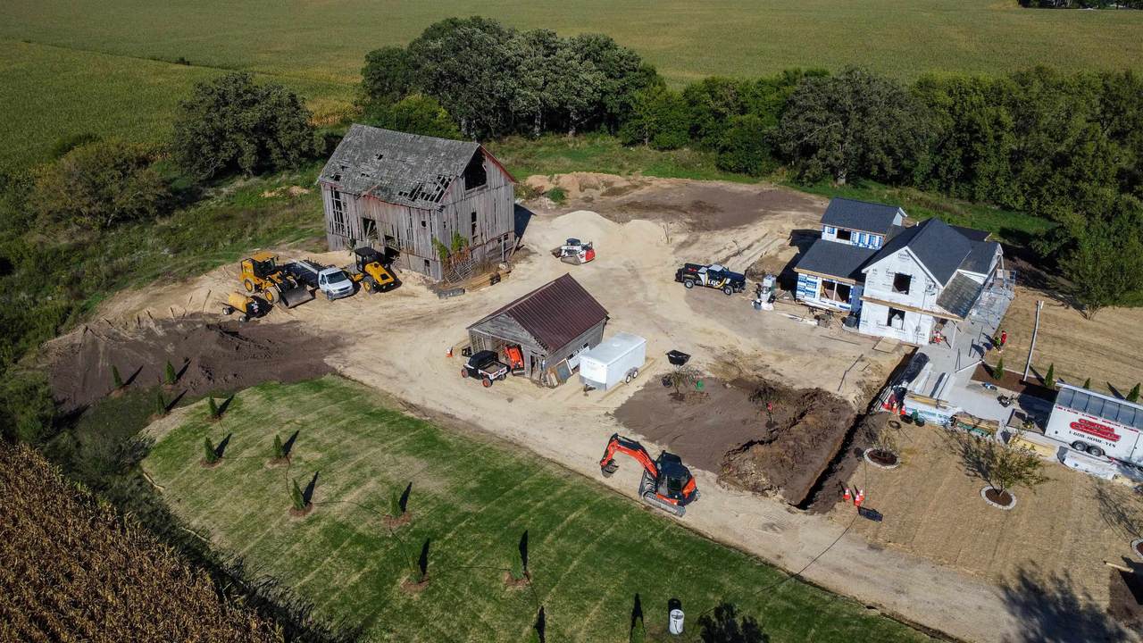 2430 Bailey Road - Photo 1