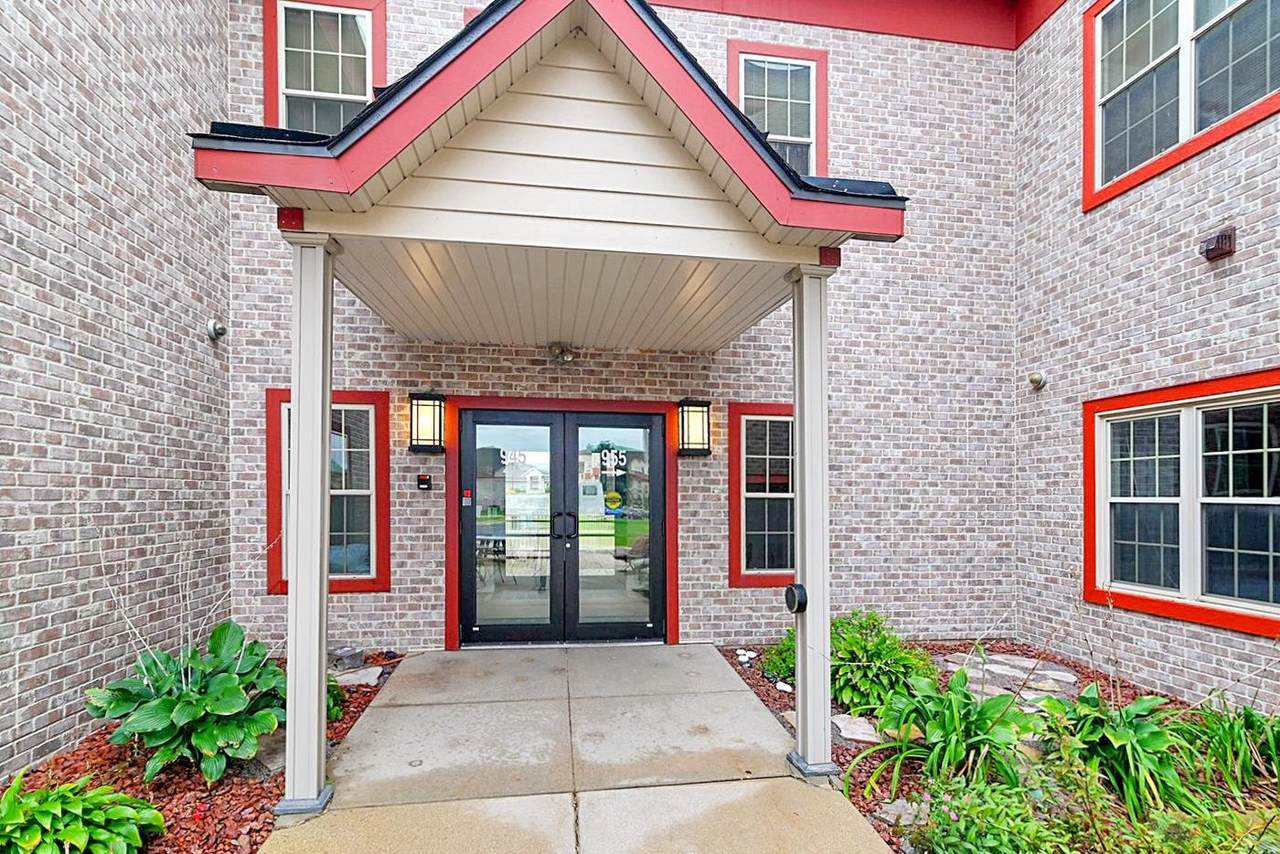 955 Liberty Boulevard - Photo 1