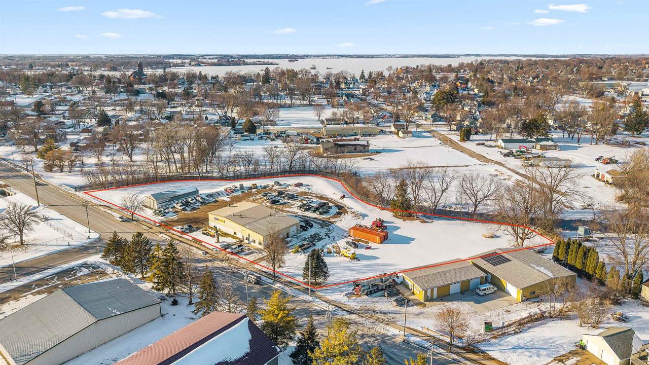 320 Cooper Street - Photo 1