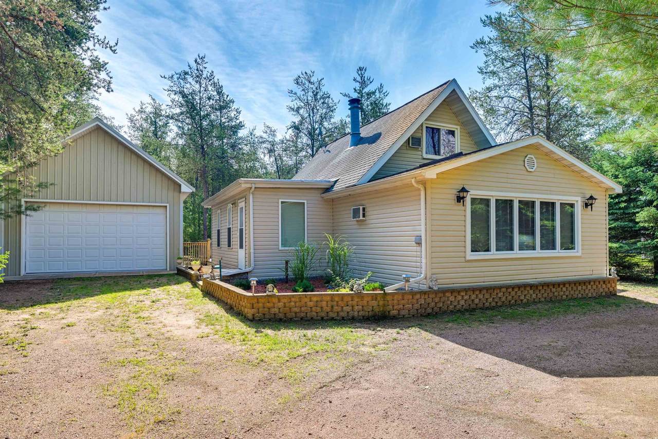 2404 Valley Road - Photo 1